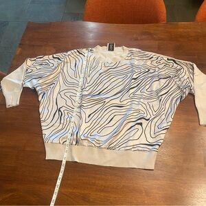 Sioni Cream and Black Abstract Sweater